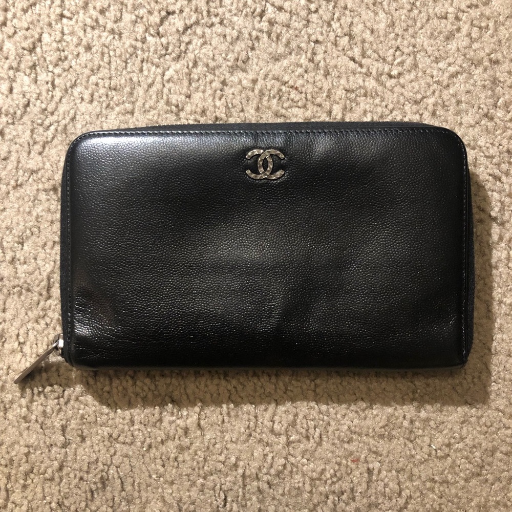 Chanel wallet